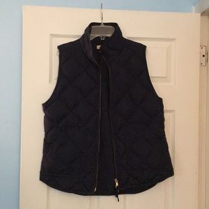 J CREW Navy Quilted Vest Size M